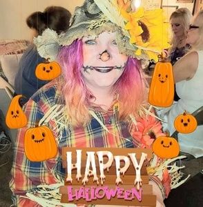 Meet your Posher, Tabitha